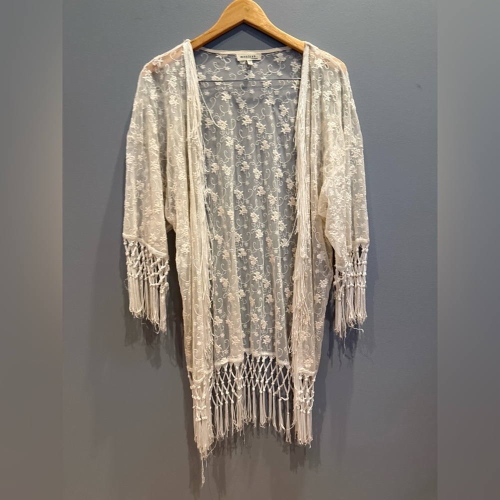 Monteau Floral Lace Kimono Cardigan - Picture 9 of 12
